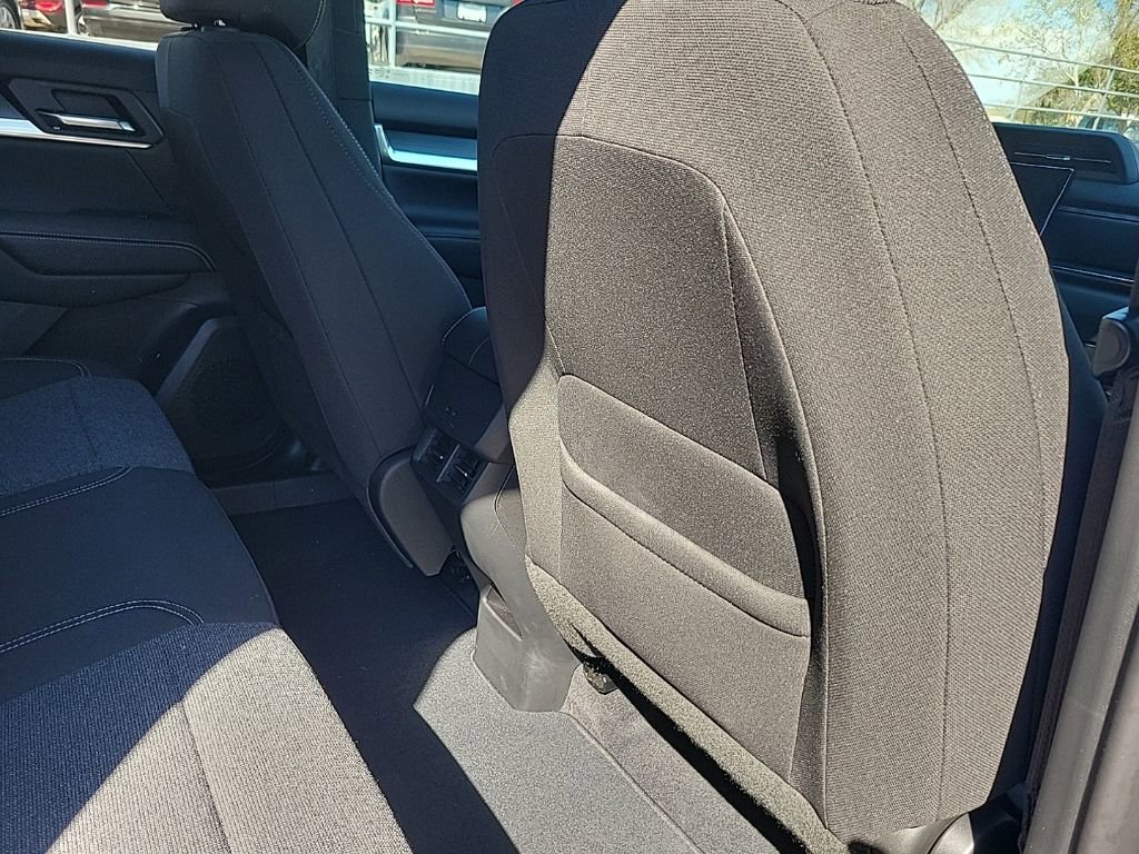 Used 2025 GMC Terrain Elevation w/ Technology Package II image 37