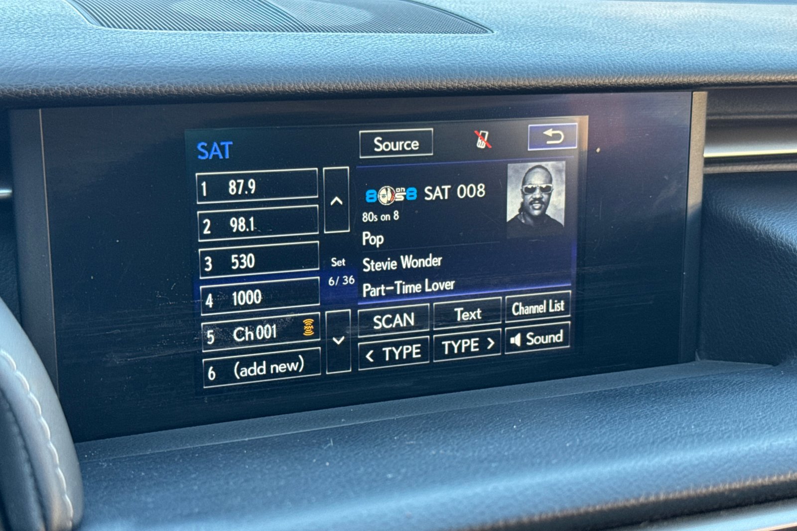 Used 2015 Lexus RC 350 w/ Navigation System Package RWD image 22