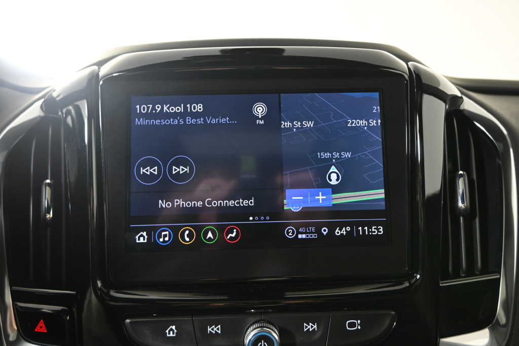 Used 2023 Chevrolet Traverse High Country w/ LPO, Floor Liner Package AWD/4WD image 27