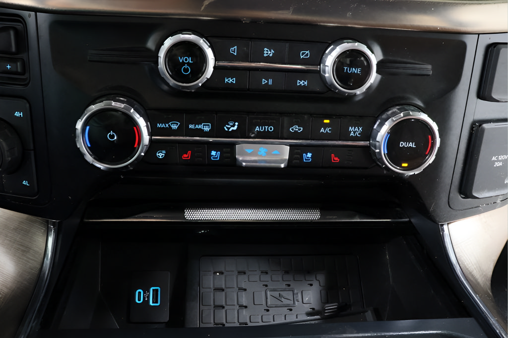 Used 2024 Ford F150 King Ranch AWD/4WD image 11