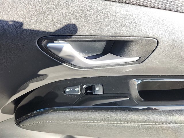 Certified 2023 Hyundai Tucson Limited image 34