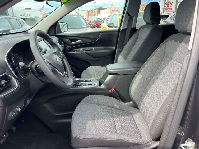 Used 2023 Chevrolet Equinox LT AWD/4WD image 16
