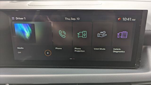Used 2025 Hyundai Sonata SEL FWD image 28