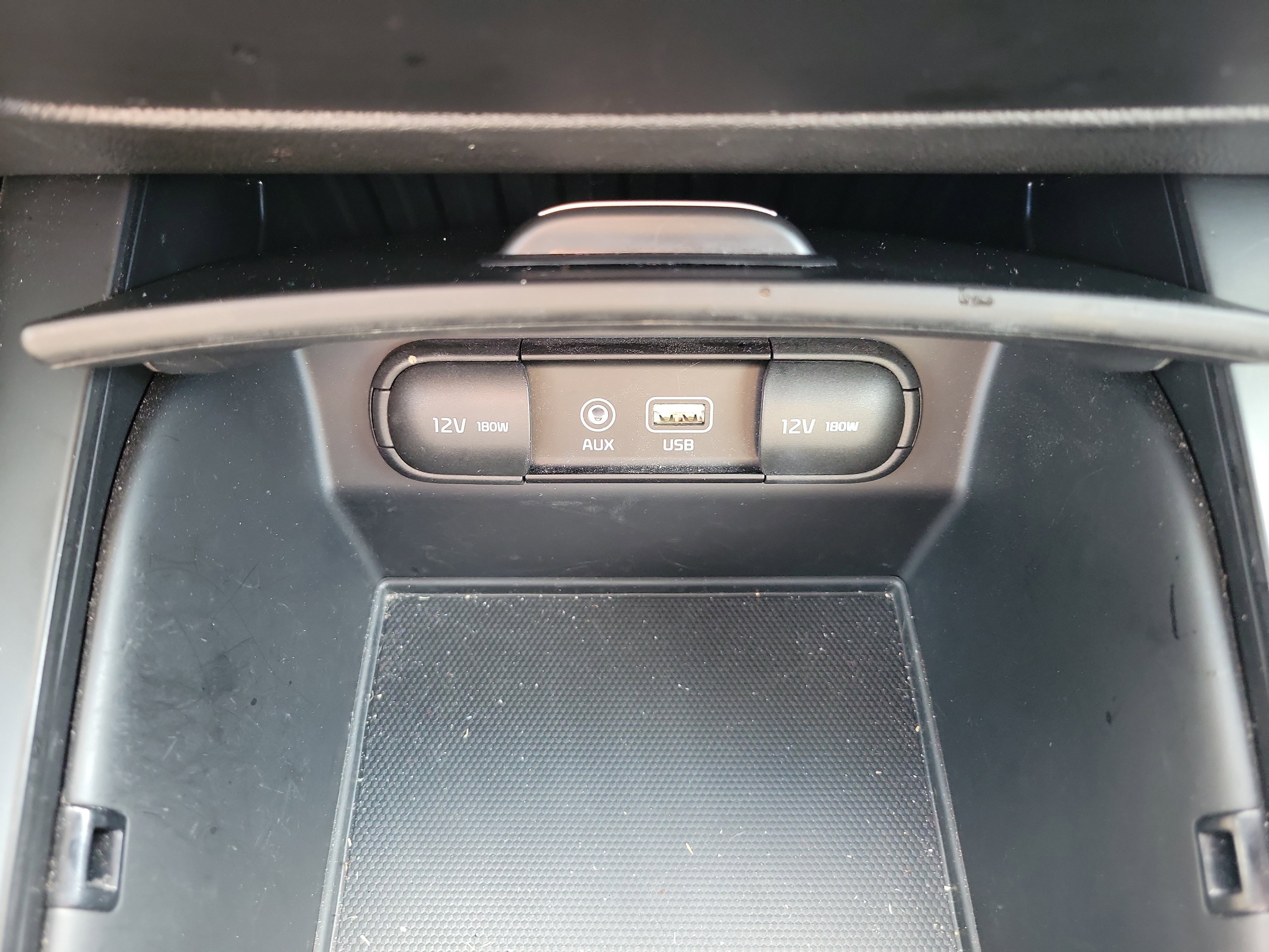 Used 2020 Kia Sorento LX image 34