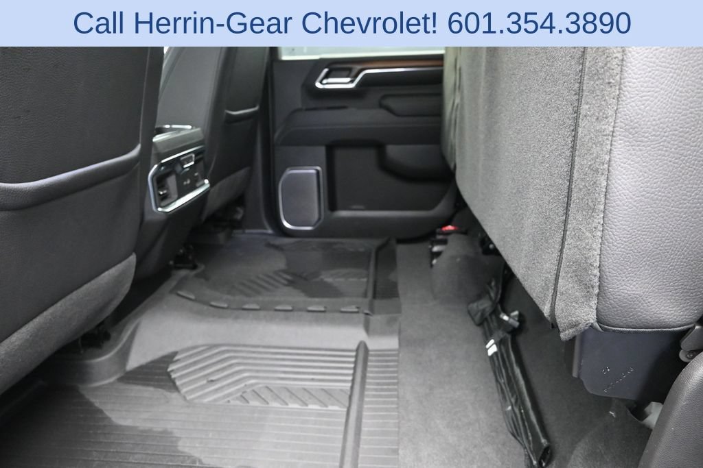 Used 2024 GMC Sierra 2500 Denali w/ Denali Reserve Package AWD/4WD image 16