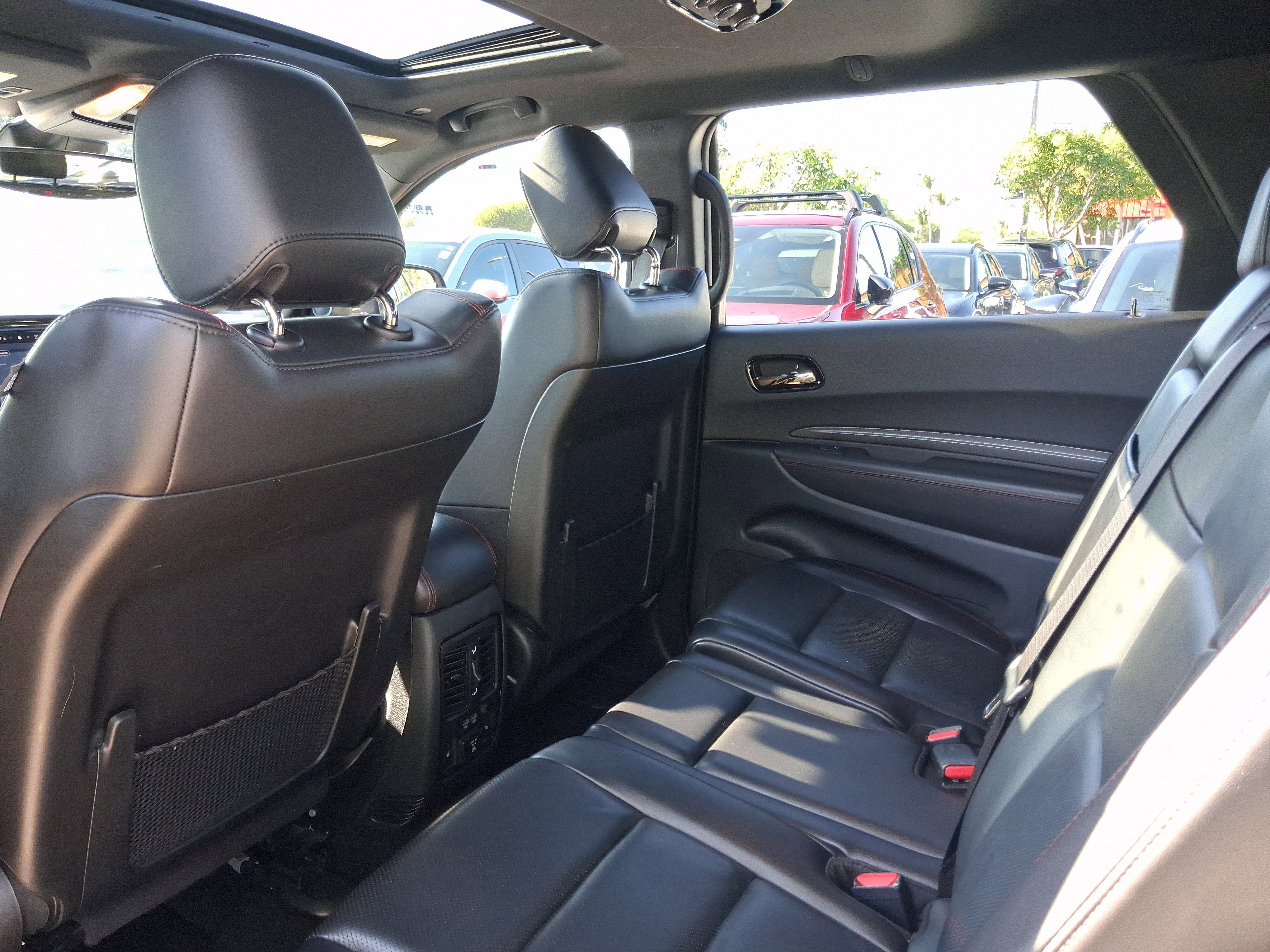 Used 2024 Dodge Durango GT RWD image 7