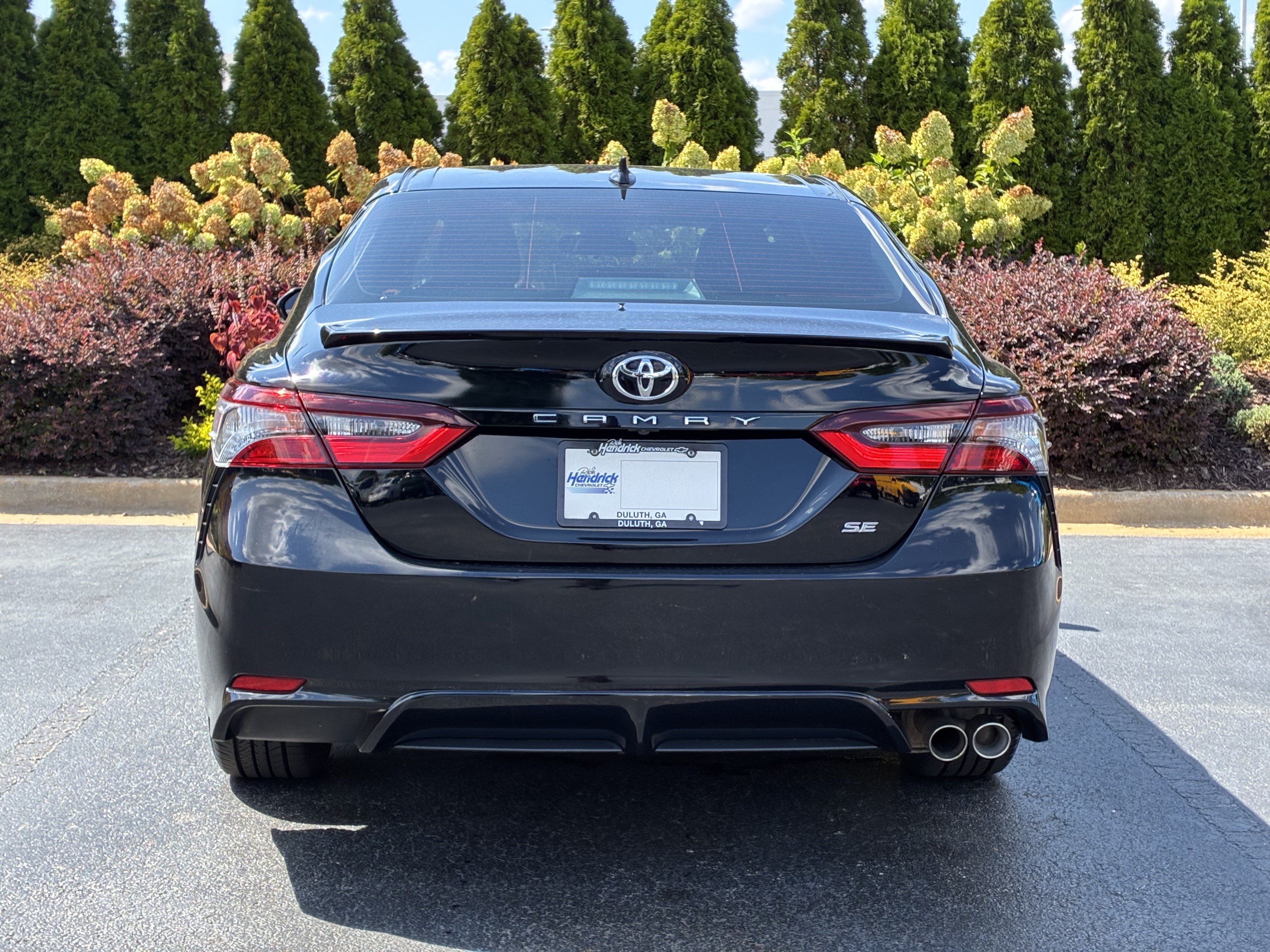 Used 2024 Toyota Camry SE FWD image 7