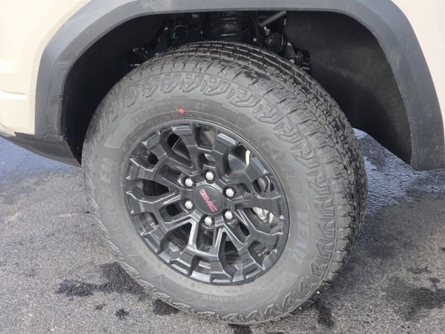 New 2026 GMC Canyon Elevation w/ Convenience Package image 24