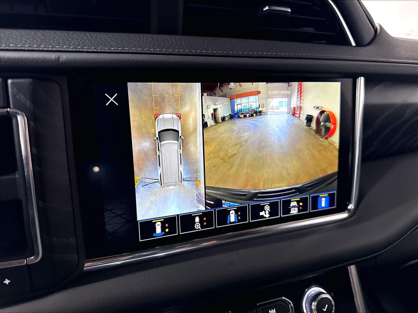 Used 2024 GMC Yukon Denali w/ Max Trailering Package AWD/4WD image 22
