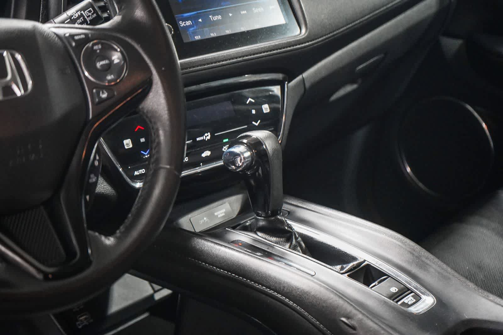 Used 2021 Honda HR-V EX-L image 23