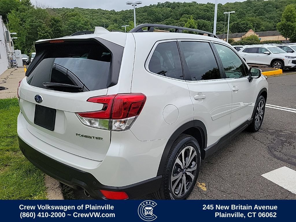 Used 2023 Subaru Forester Limited AWD/4WD image 3