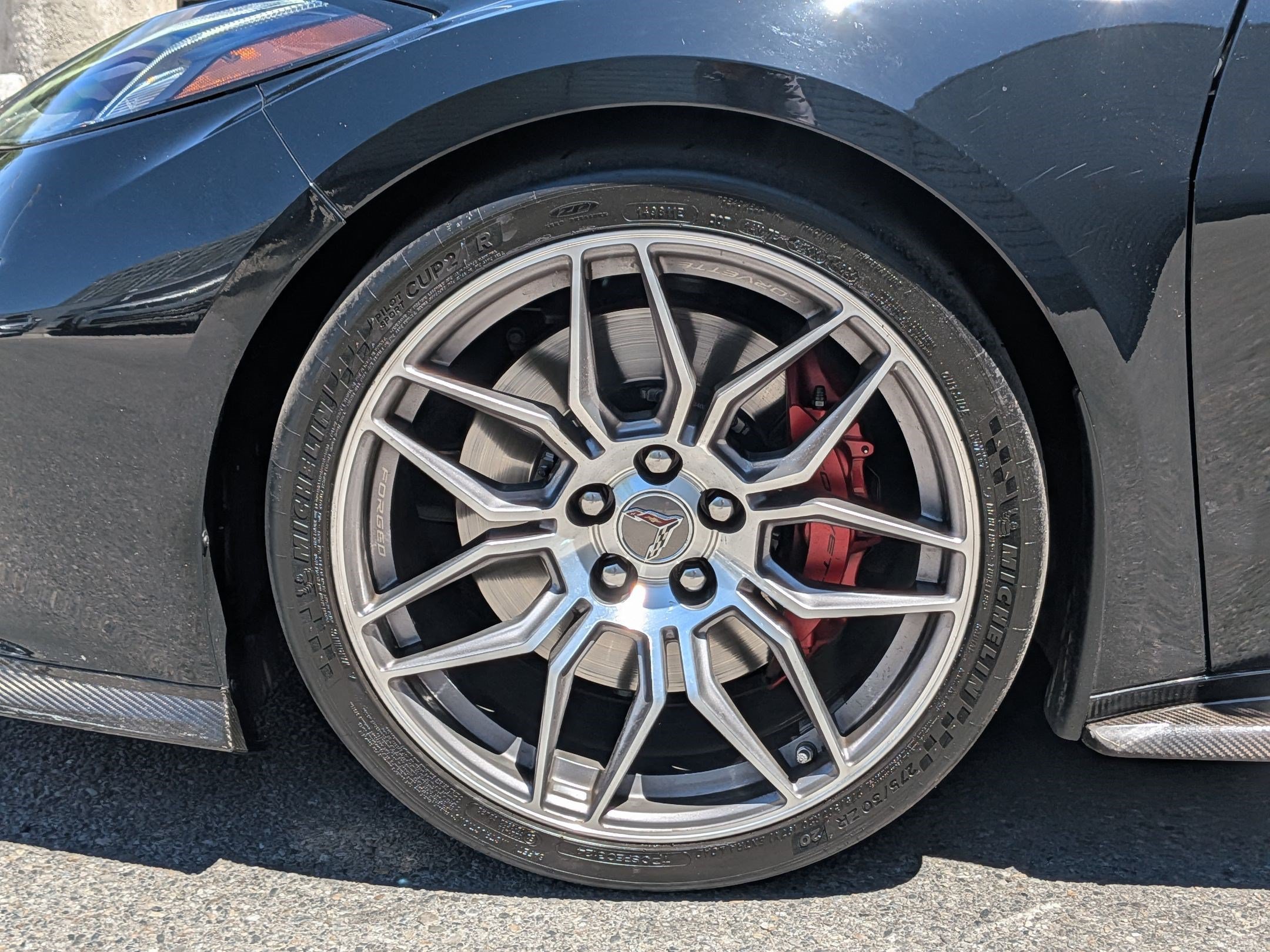 Used 2024 Chevrolet Corvette Z06 w/ Stealth Interior Trim Package RWD image 11