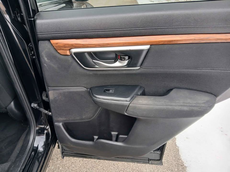 Used 2019 Honda CR-V EX image 17