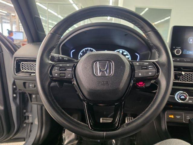 Used 2025 Honda Civic Sport image 15