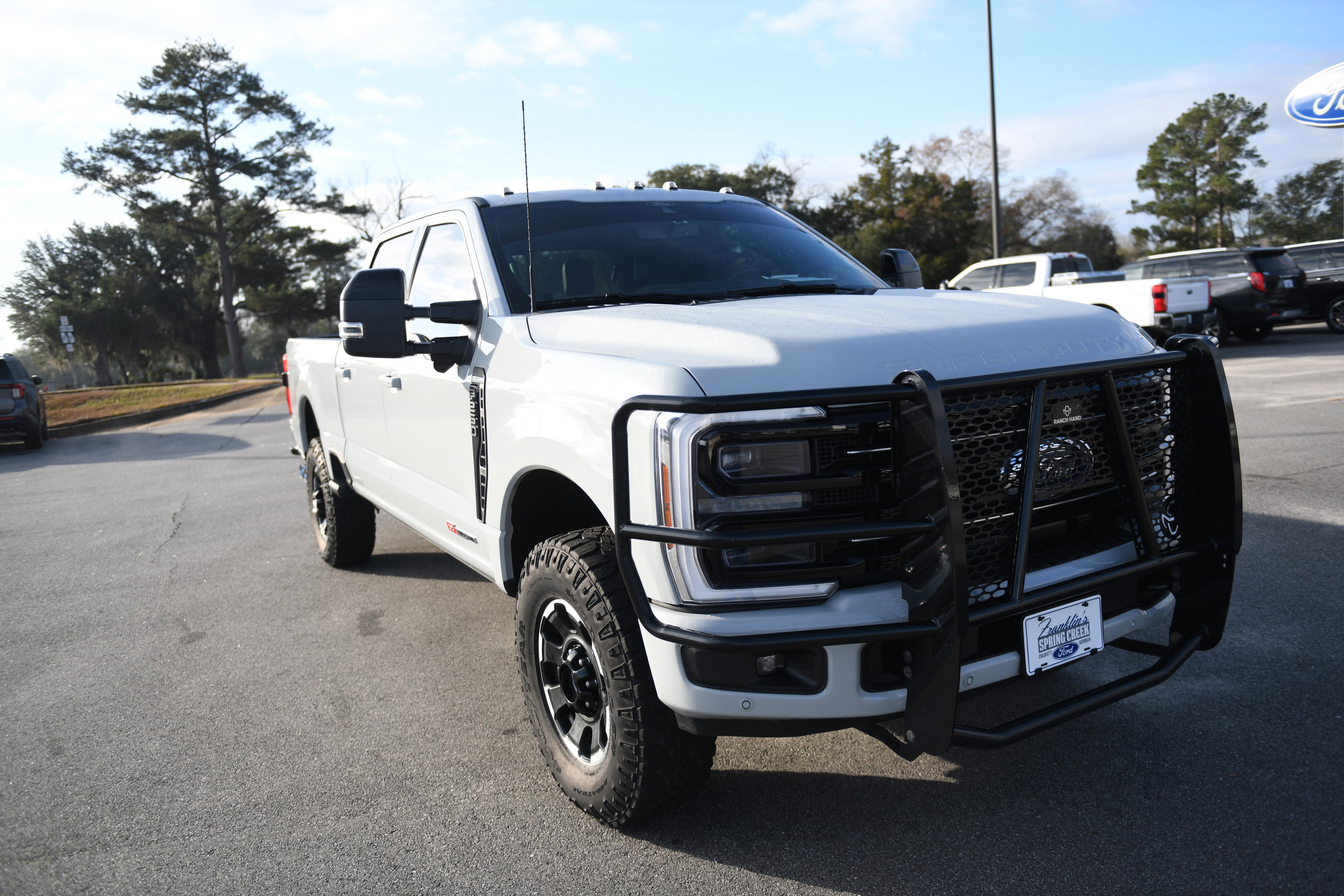Used 2025 Ford F250 Platinum w/ Tremor Off-Road Package image 9