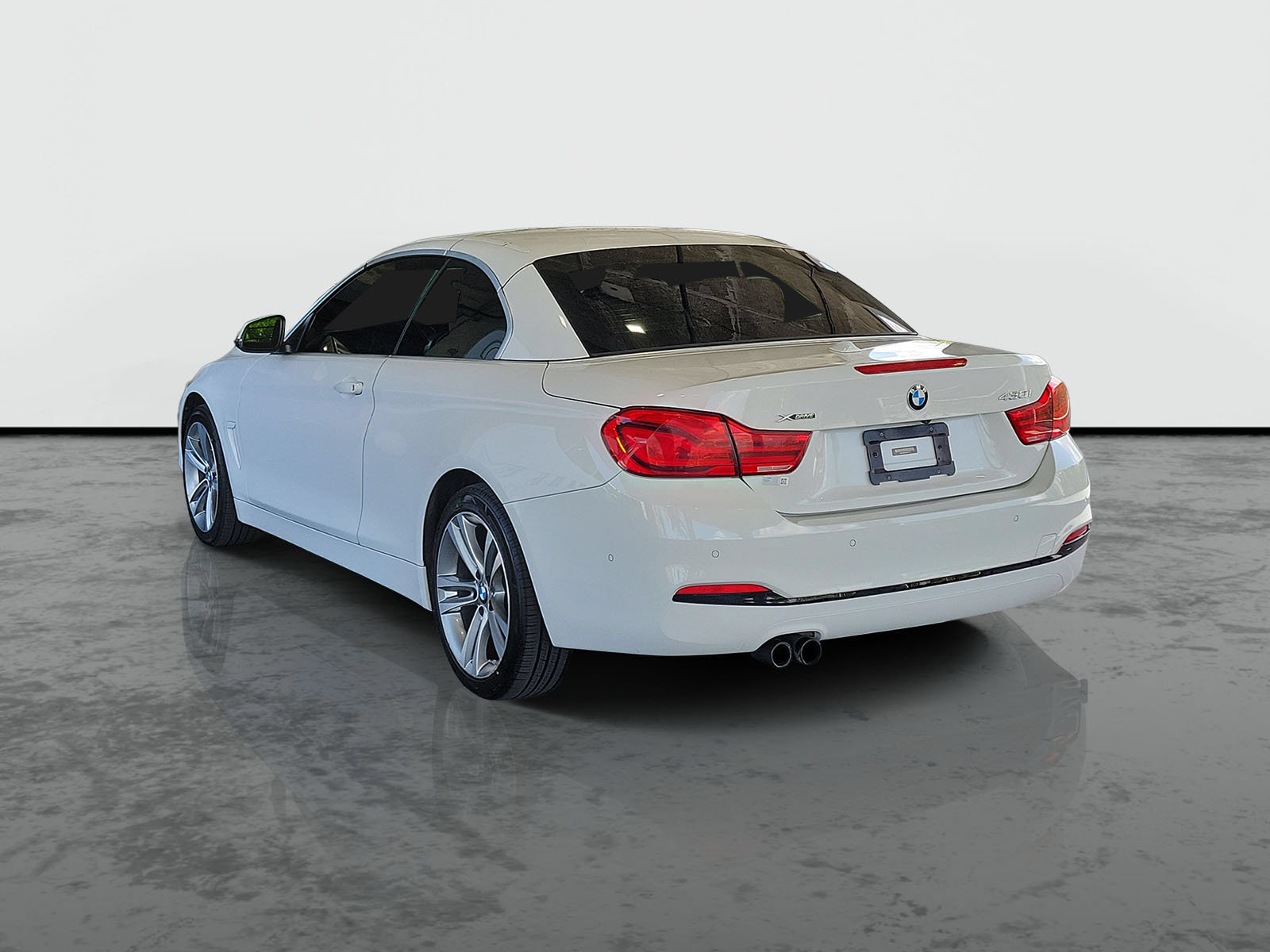 Used 2018 BMW 430i xDrive Convertible AWD/4WD image 3