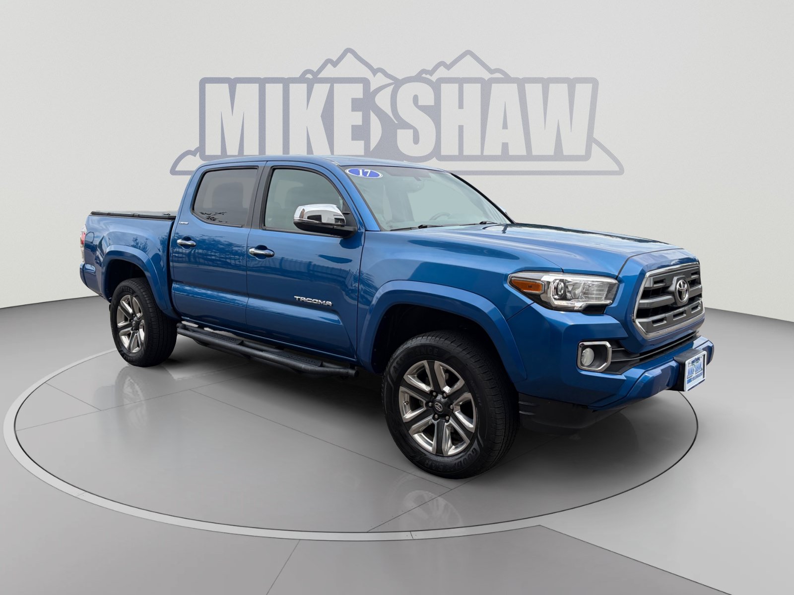 Used 2017 Toyota Tacoma Limited w/ Tow Package AWD/4WD image 7