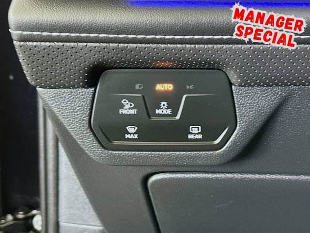 Used 2024 Volkswagen Atlas SEL image 11