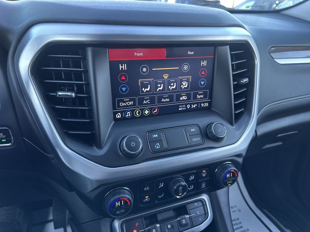 Used 2023 GMC Acadia SLE w/ Driver Convenience Package FWD image 18