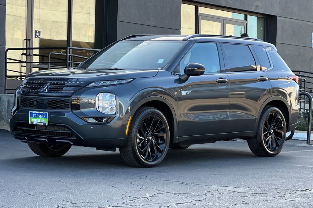 New 2025 Mitsubishi Outlander SEL Black Edition image 9
