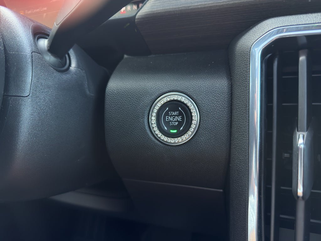 Used 2025 GMC Acadia Denali w/ Super Cruise Package FWD image 20