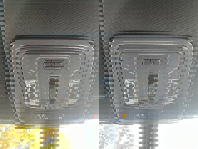 Used 2021 GMC Sierra 2500 AT4 w/ AT4 Preferred Package image 18