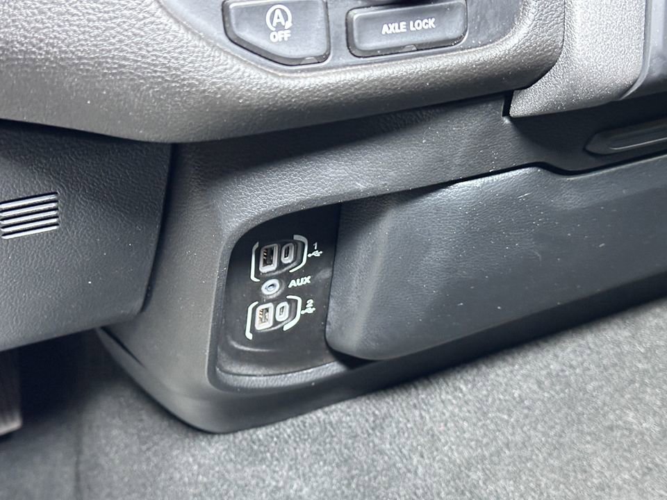 Certified 2024 RAM 1500 Tradesman image 37