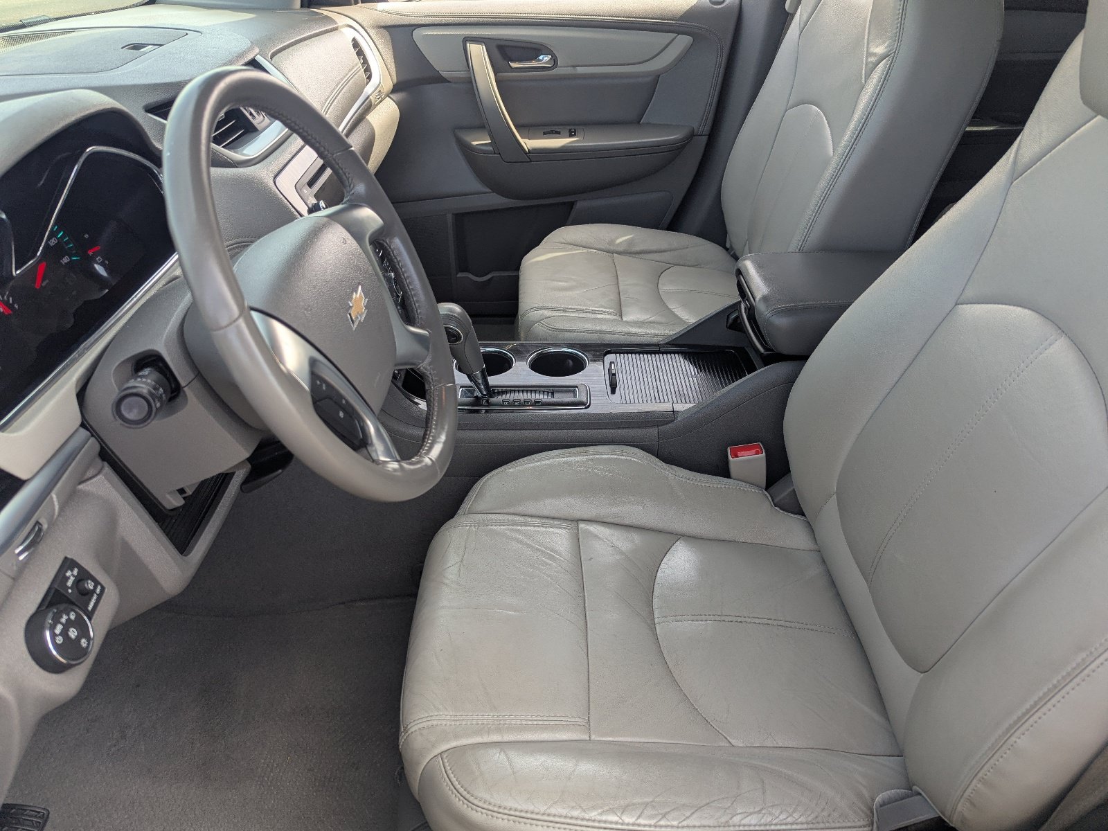 Used 2015 Chevrolet Traverse LT AWD/4WD image 19