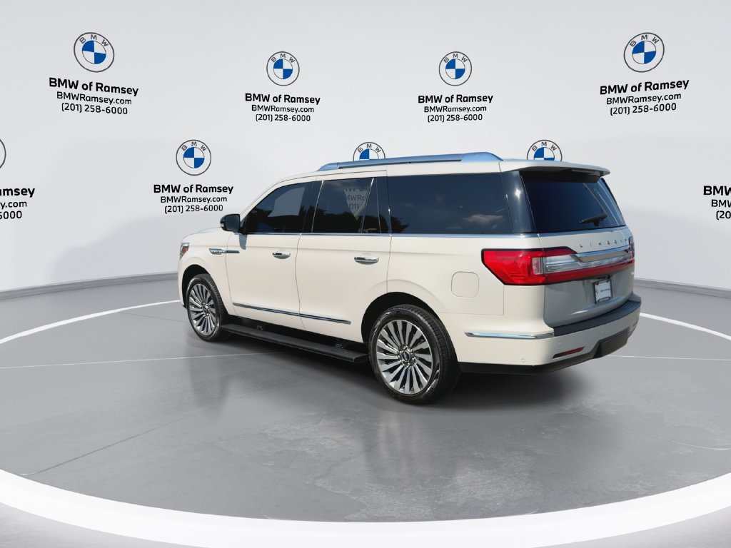 Used 2019 Lincoln Navigator Reserve AWD/4WD image 6