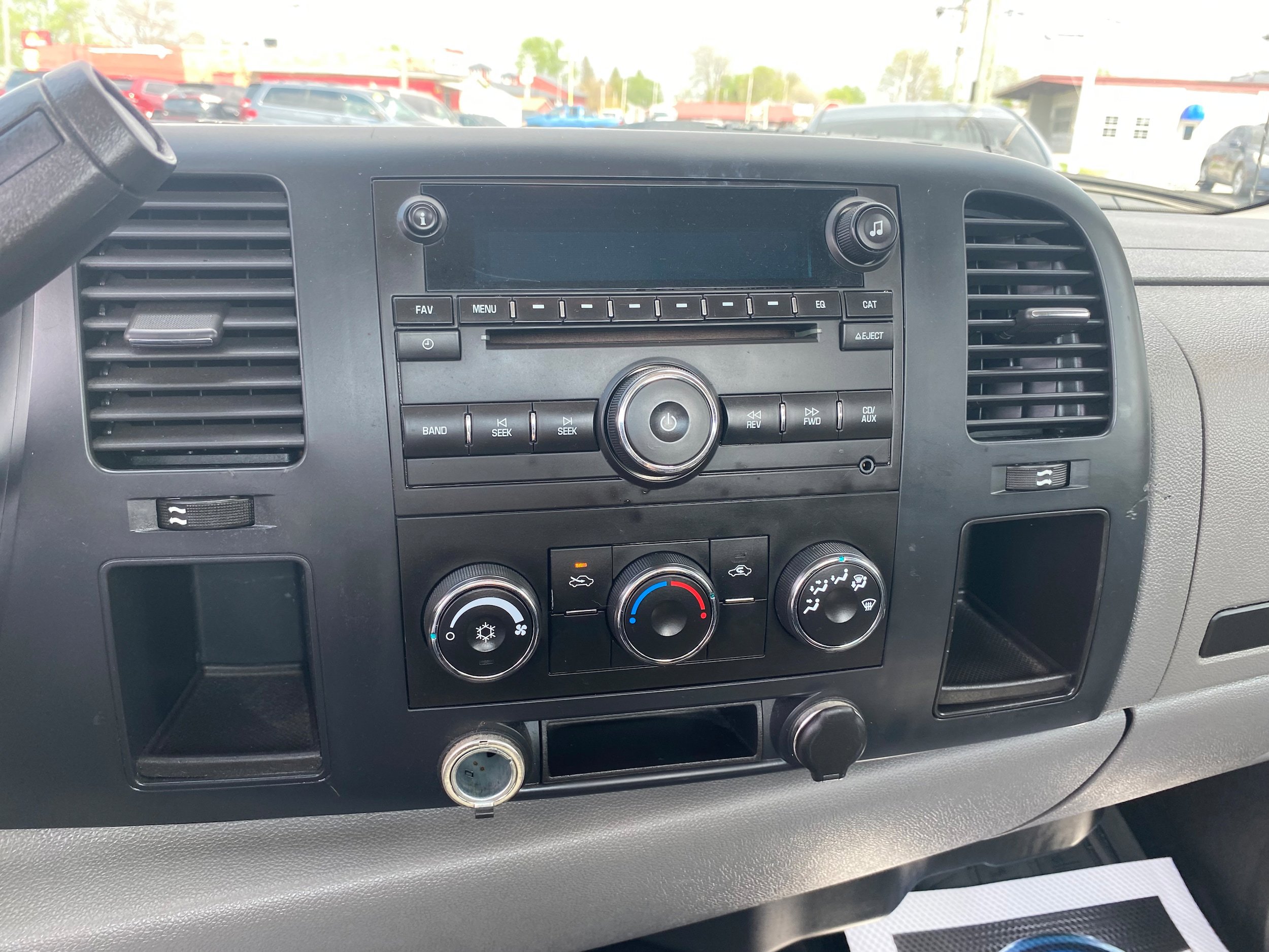 Used 2009 Chevrolet Silverado 1500 W/T RWD image 14