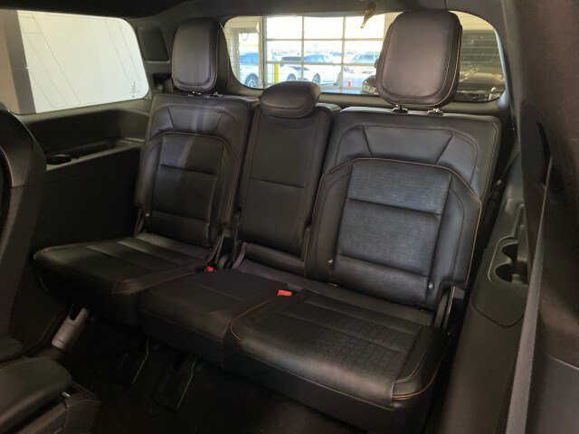 New 2025 Lincoln Navigator Black Label AWD/4WD image 15