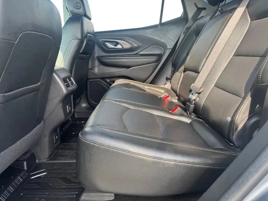 Used 2020 GMC Terrain SLT w/ Preferred Package AWD/4WD image 18