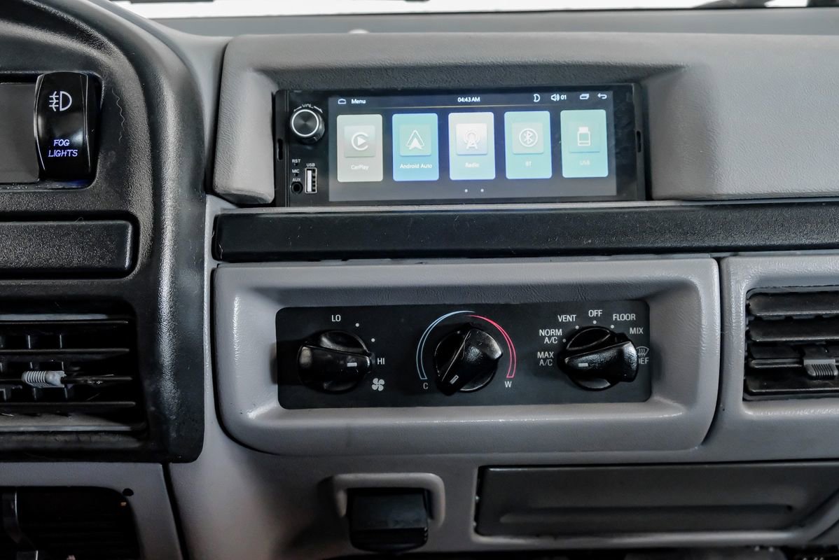 Used 1996 Ford Bronco XLT AWD/4WD image 23