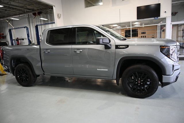 New 2026 GMC Sierra 1500 Elevation image 4