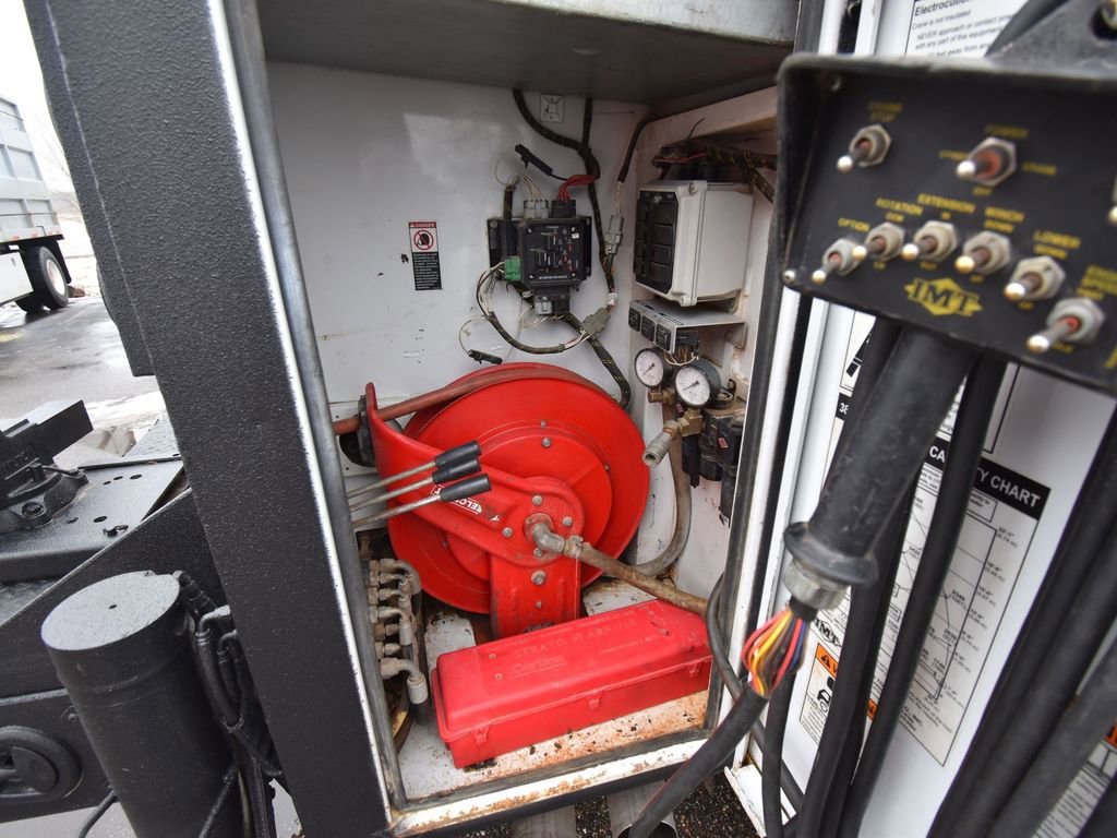 Used 2016 Ford F550 4x4 Regular Cab Super Duty image 44