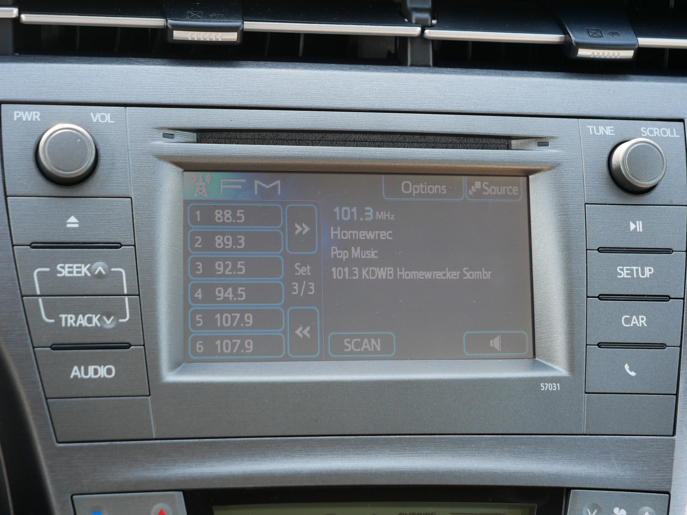 Used 2013 Toyota Prius Two image 22