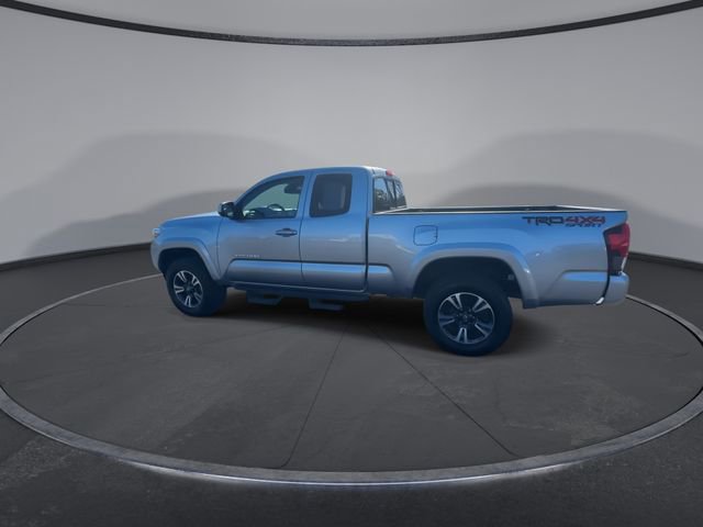 Used 2019 Toyota Tacoma TRD Sport w/ TRD Premium Sport Package image 10
