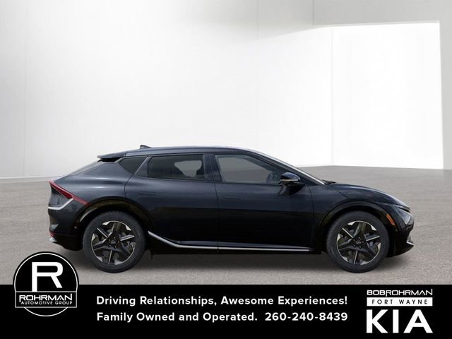 New 2025 Kia EV6 Wind image 8