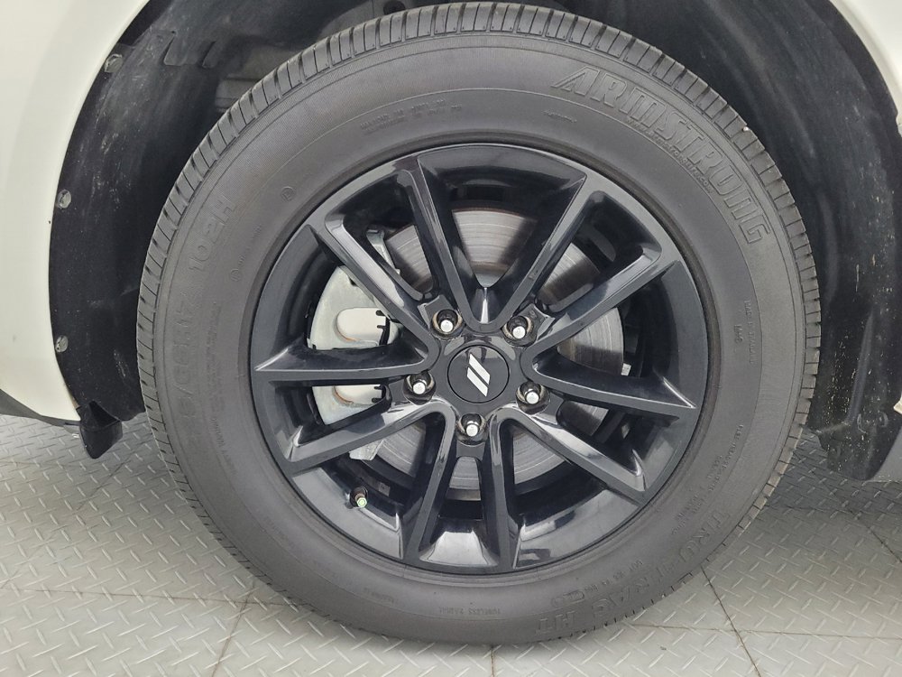 Used 2020 Dodge Journey SE w/ SE Popular Equipment Group FWD image 31