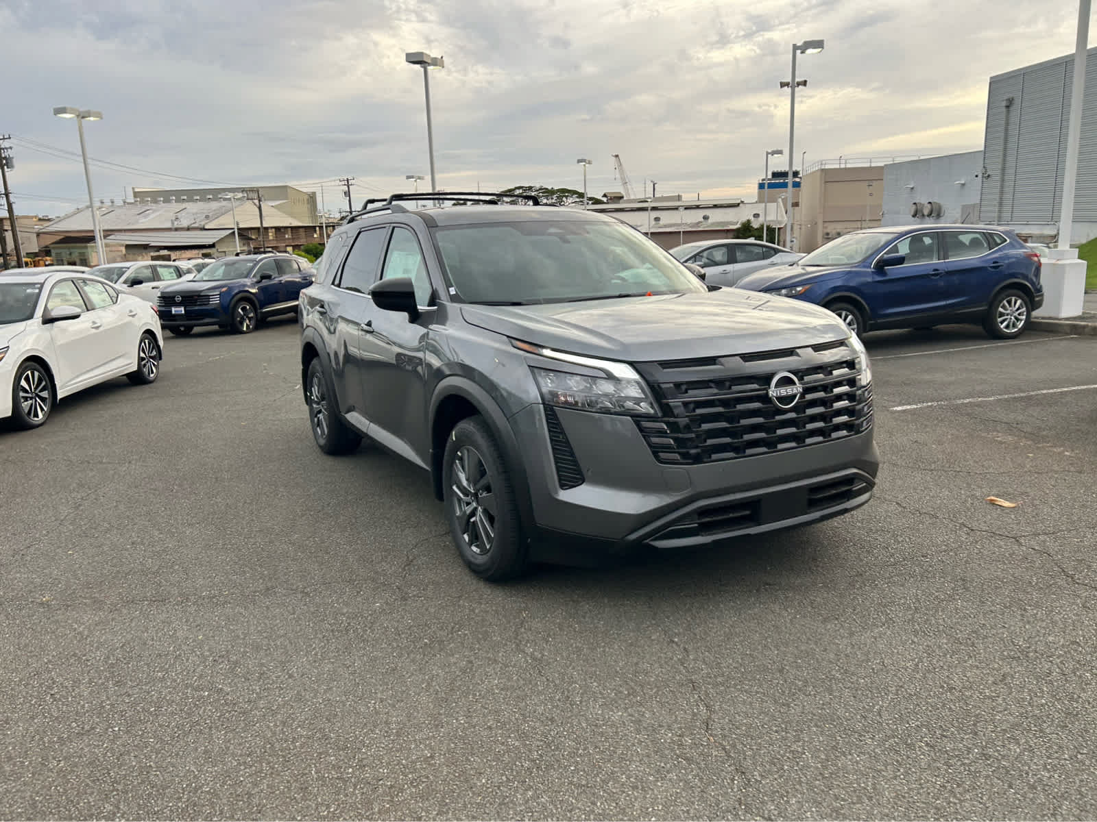 New 2026 Nissan Pathfinder SV FWD image 2