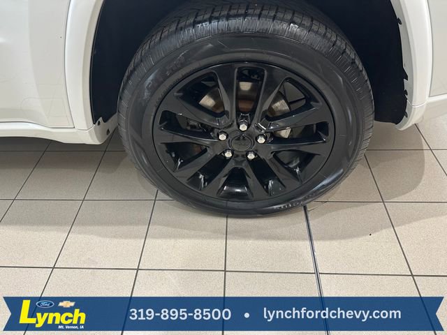 Used 2018 Jeep Grand Cherokee Altitude image 27