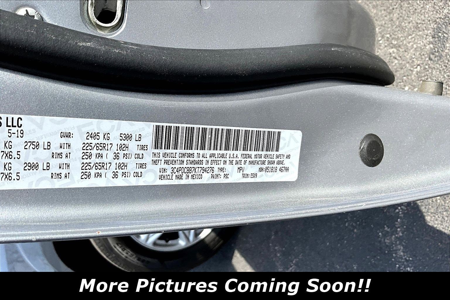 Used 2019 Dodge Journey SE w/ Connectivity Group image 6