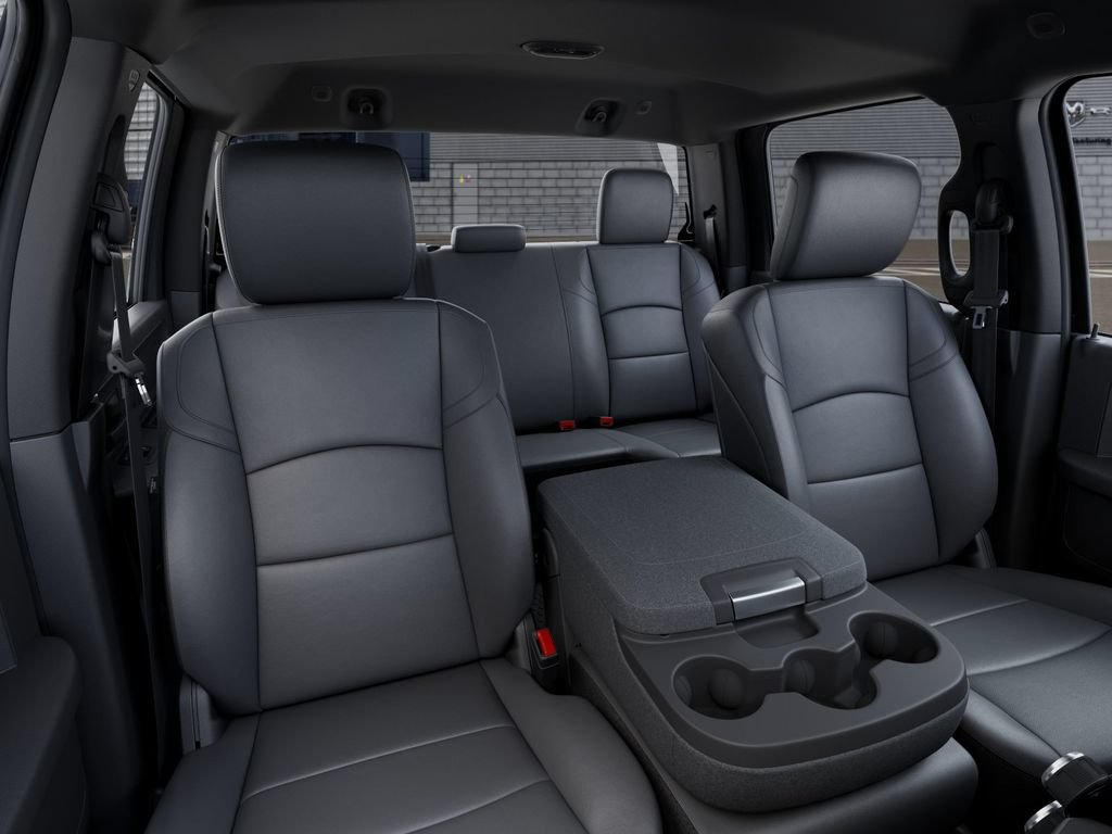New 2026 RAM 5500 Tradesman AWD/4WD image 16
