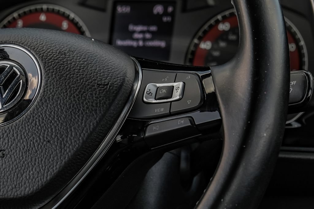 Used 2019 Volkswagen Jetta R-Line FWD image 17