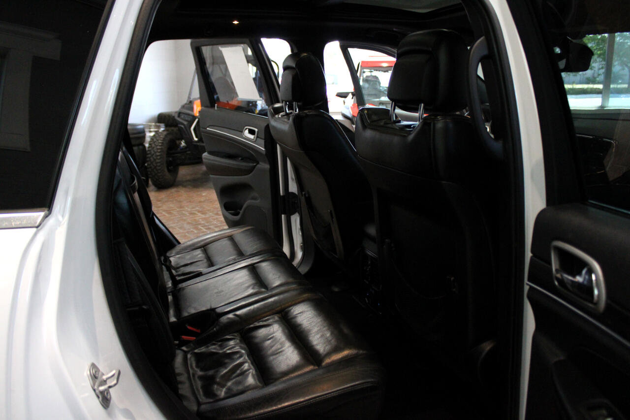 Used 2020 Jeep Grand Cherokee Limited w/ Luxury Group II image 14