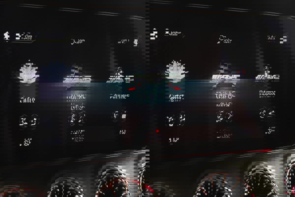 Used 2023 Mercedes-Benz AMG GT 43 w/ Driver Assistance Package image 49