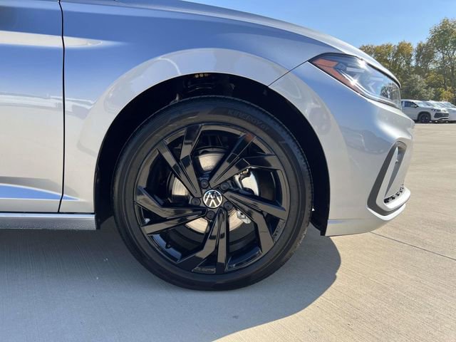 New 2026 Volkswagen Jetta SE image 8