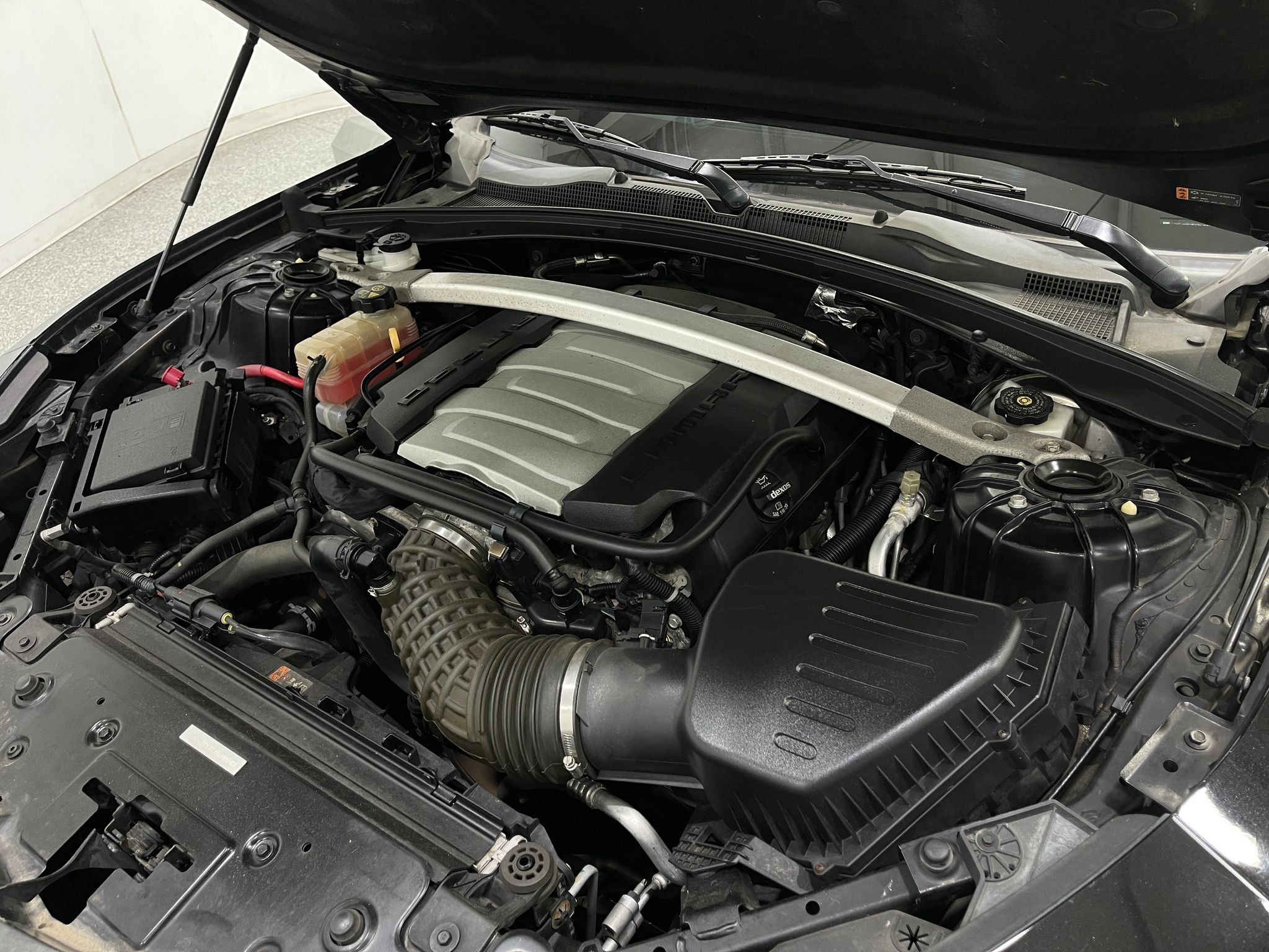 Used 2017 Chevrolet Camaro SS RWD image 27