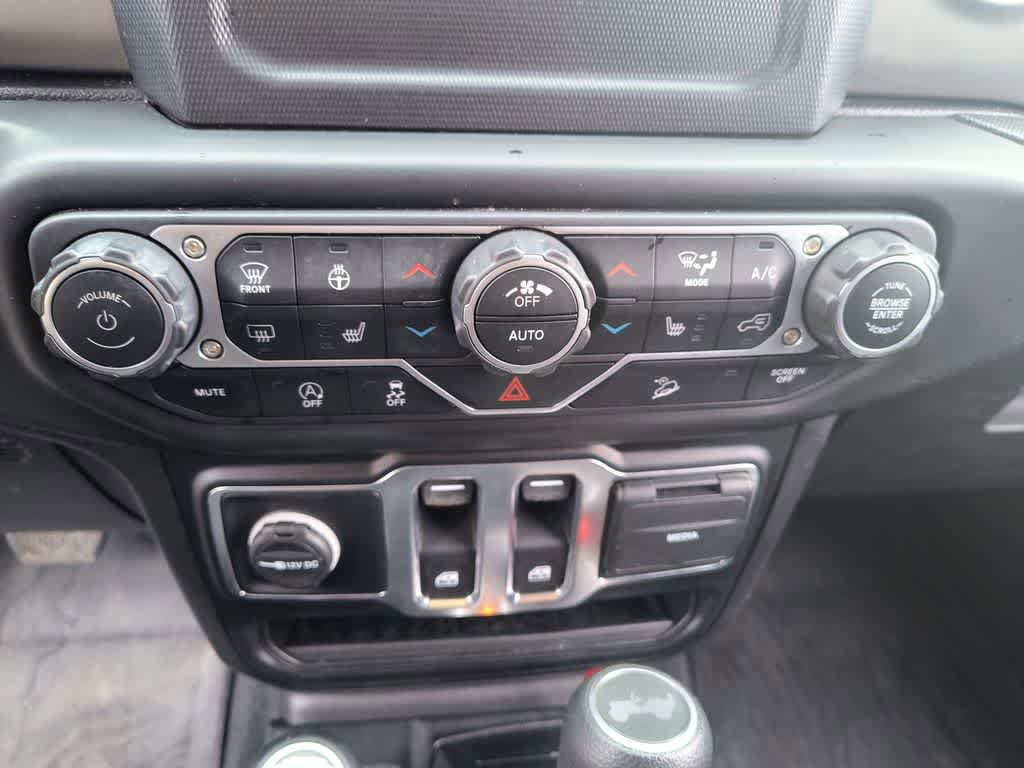 Used 2020 Jeep Wrangler Sport AWD/4WD image 18