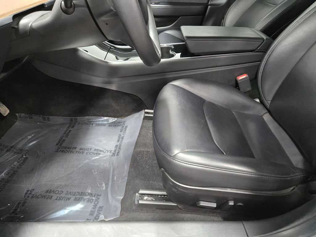 Used 2020 Tesla Model 3 Performance image 11